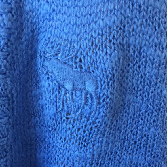 Abercrombie & Fitch sweater - Picture 4 of 7